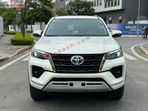 Xe Toyota Fortuner 2.7V 4x4 AT 2021