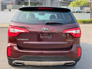 Xe Kia Sorento 2.4 GAT Deluxe 2019