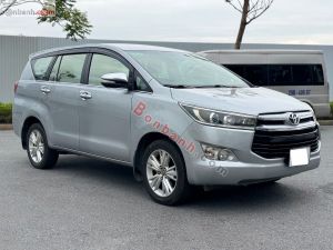 Xe Toyota Innova 2.0V 2017