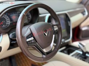 Xe VinFast Lux SA 2.0 Premium 2.0 AT 2020