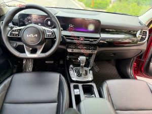 Xe Kia Seltos Premium 1.5 AT 2024