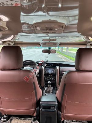 Xe Toyota Fortuner 2.4G 4x2 MT 2019