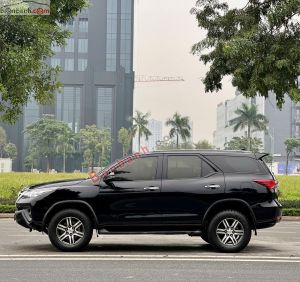 Xe Toyota Fortuner 2.4G 4x2 MT 2019