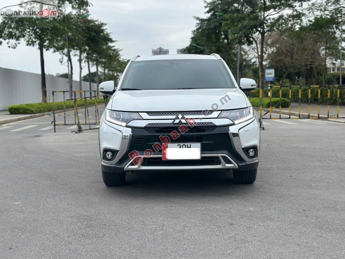 Mitsubishi Outlander Premium 2.0 CVT 2021