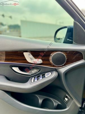 Xe Mercedes Benz GLC 200 2022