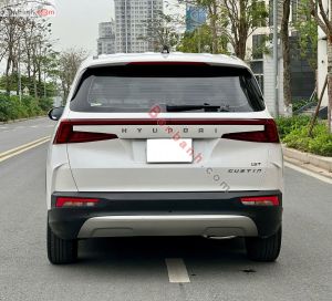 Xe Hyundai Custin Tiêu Chuẩn 1.5T 2025