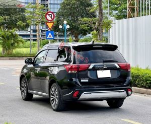 Xe Mitsubishi Outlander 2.0 CVT 2022